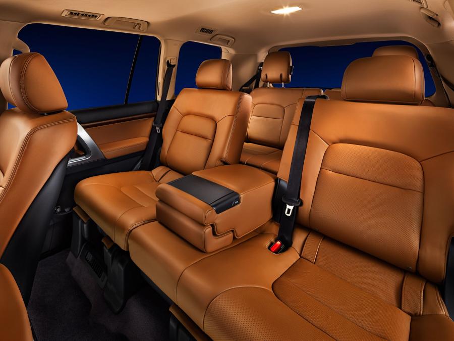  Toyota Land Cruiser 200 Brownstone 2014 года  (фото 3 из 5)